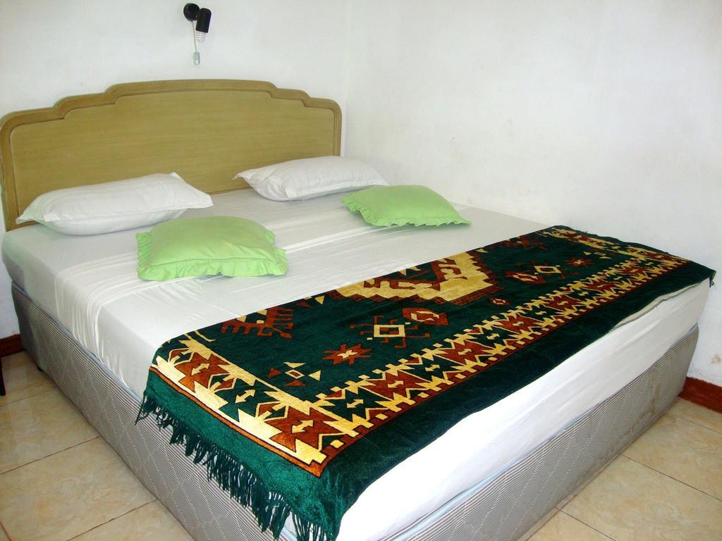 Green Park Beach Hotel Trincomalee Zimmer foto